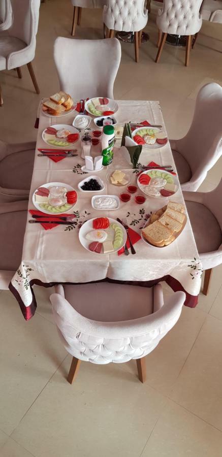 Eleganti Hotel 바투미 외부 사진