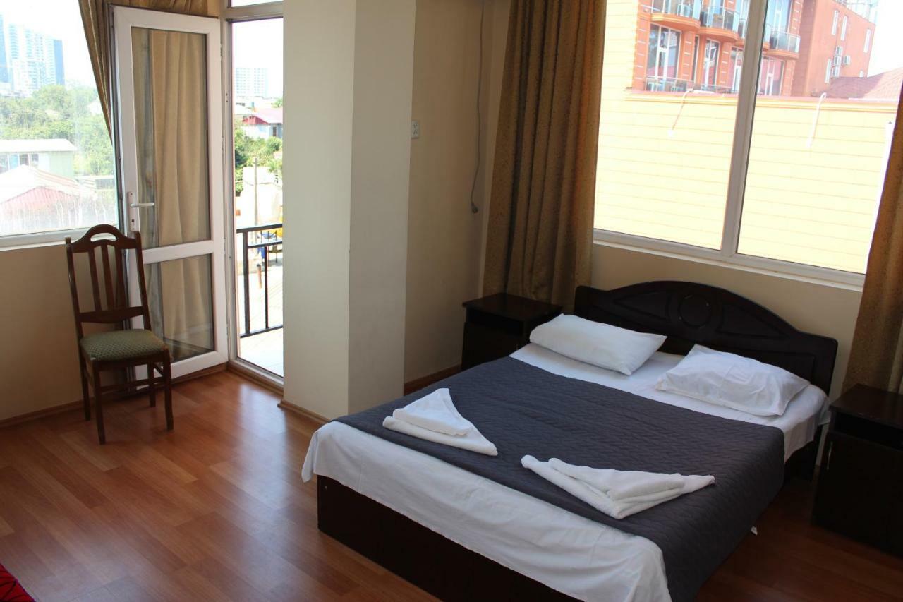 Eleganti Hotel 바투미 외부 사진