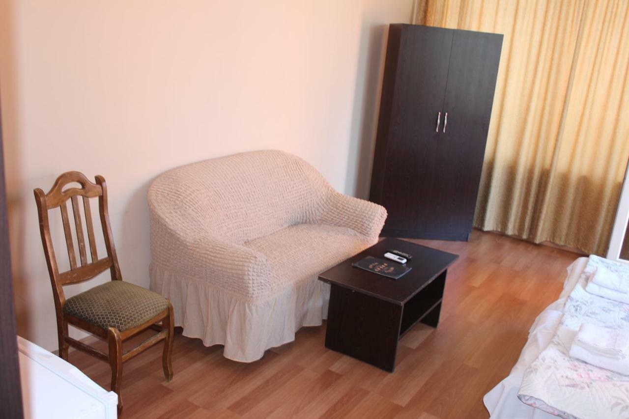 Eleganti Hotel 바투미 외부 사진